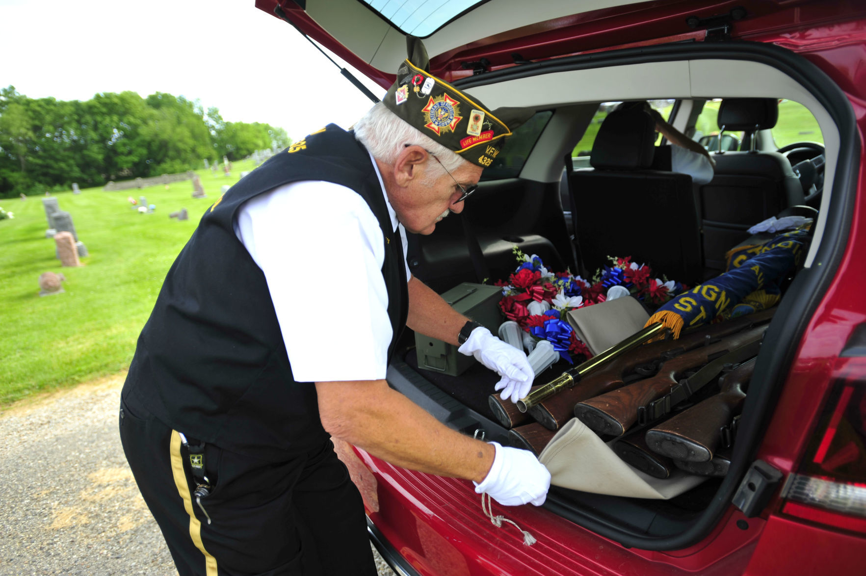 052819-mat-nws-memorial-event-3.jpg
